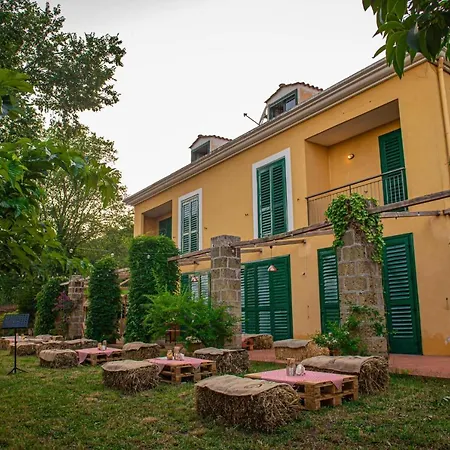 Aparthotel Artemide Luna